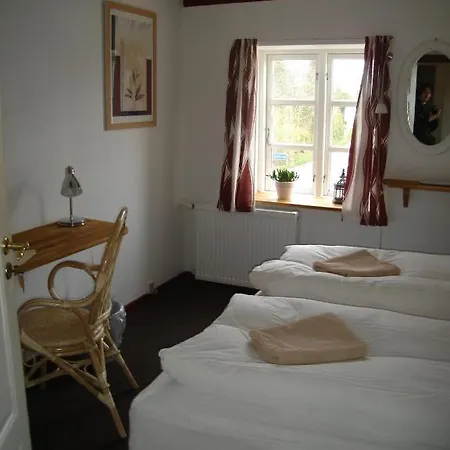 宾馆 份德巴勒库洛旅馆 2*